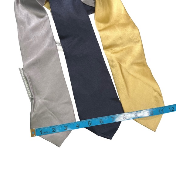 Van Heusen Mens Silk Tie Bundle 3 Pack Solid Navy Silver Gold Formal Business - Picture 5 of 5